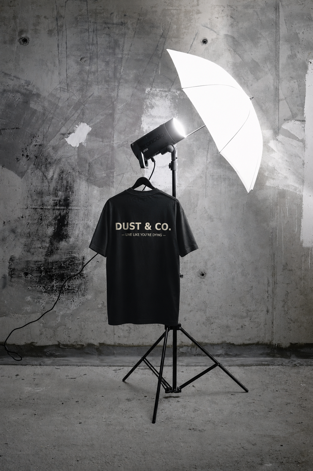 DUST & CO. GROUNDWORK MENS BASIC TEE