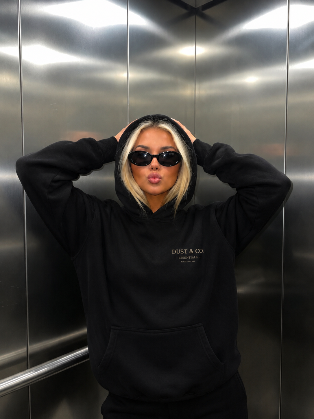 DUST & CO. GROUNDWORK - WOMENS BOX HOODIE